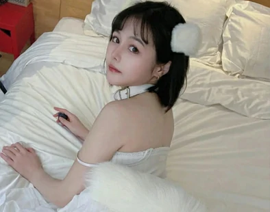 七月喵子 – 少女心事 [34P3V]