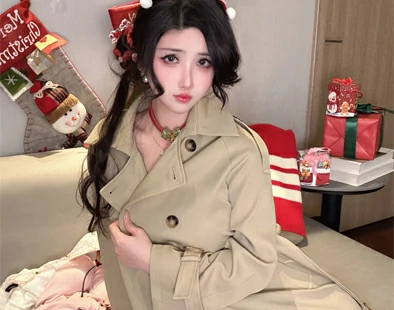 凉凉子 – 圣诞草莓蛋糕 [32P10V]