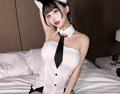 沖田凜花Rinka – 新作 4K CAT OL [39P1V]